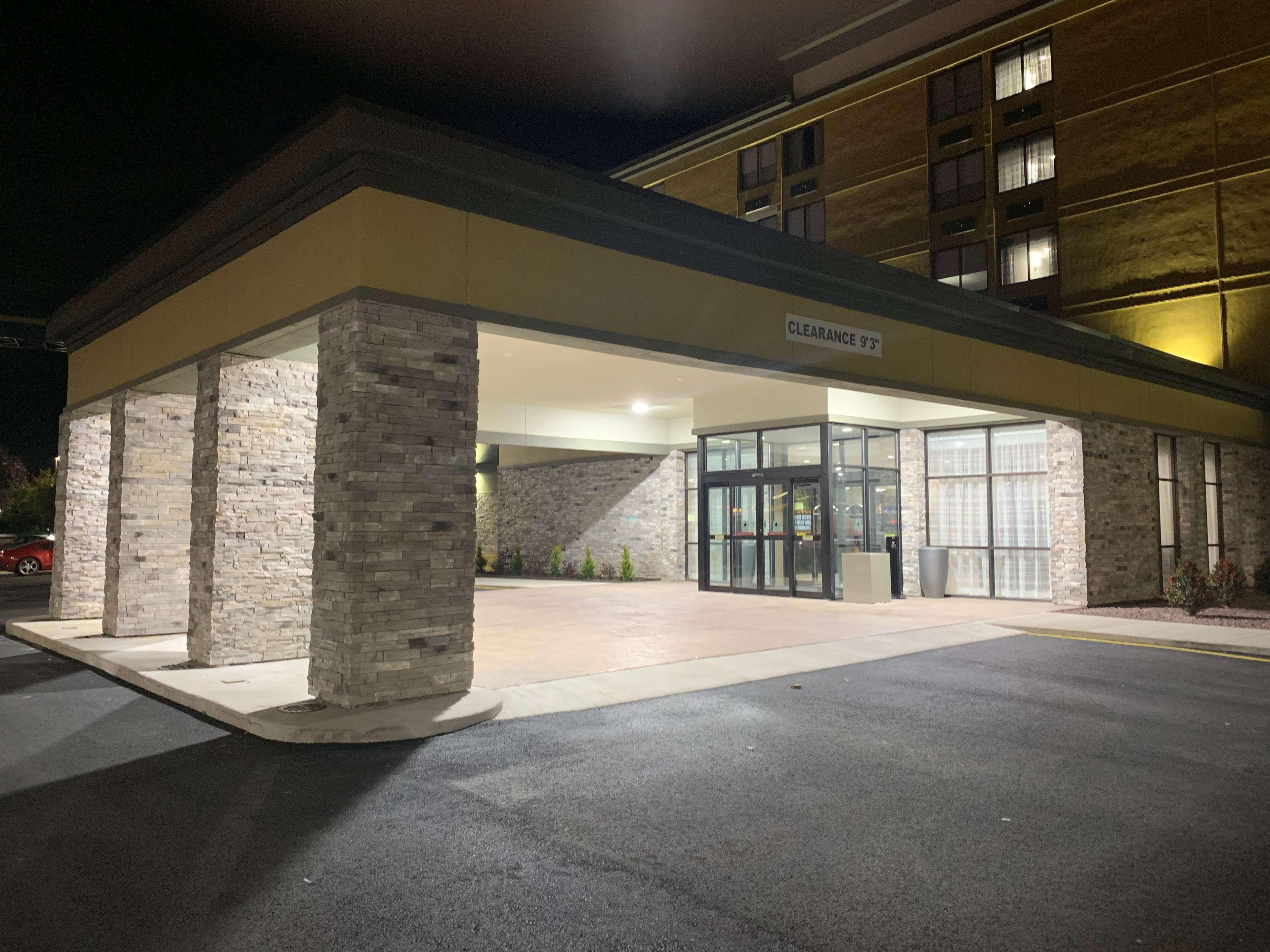 Best Western Plus Clarks Summit Scranton Hotel Exterior photo